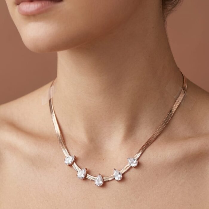 Stylish Modern Trendy Necklace