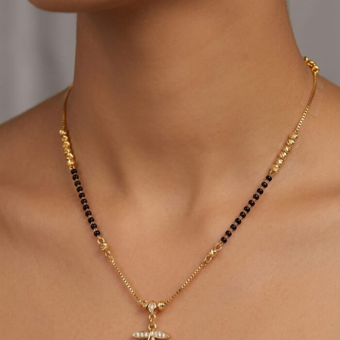 Stylish Modern Trendy Necklace