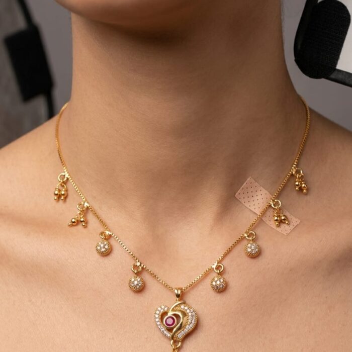 Stylish Modern Trendy Necklace