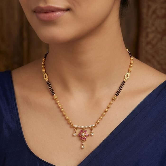 Stylish Modern Trendy Necklace